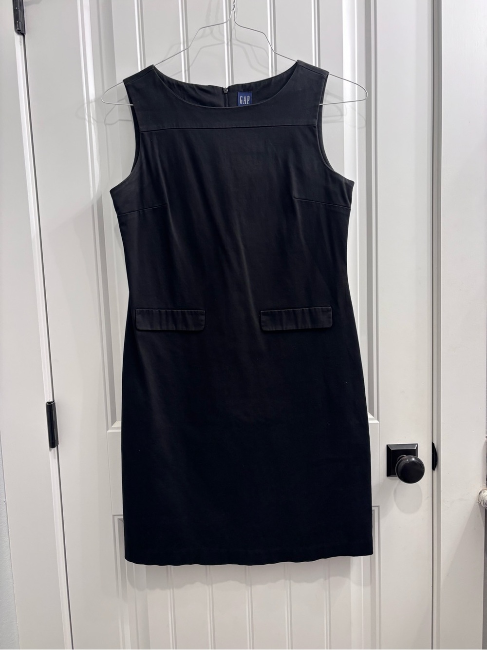 GAP Black Sleeveless Sheath Dress